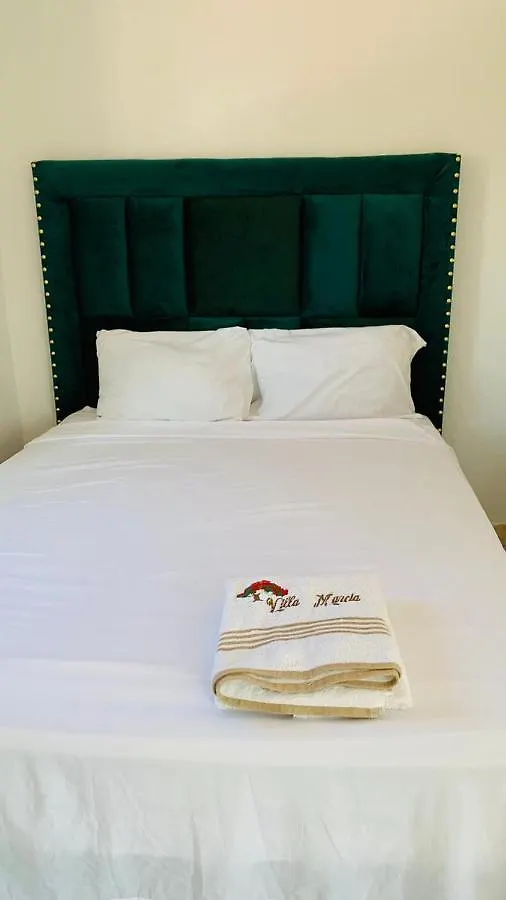 Villa Marcia Boca Chica 0*,  República Dominicana