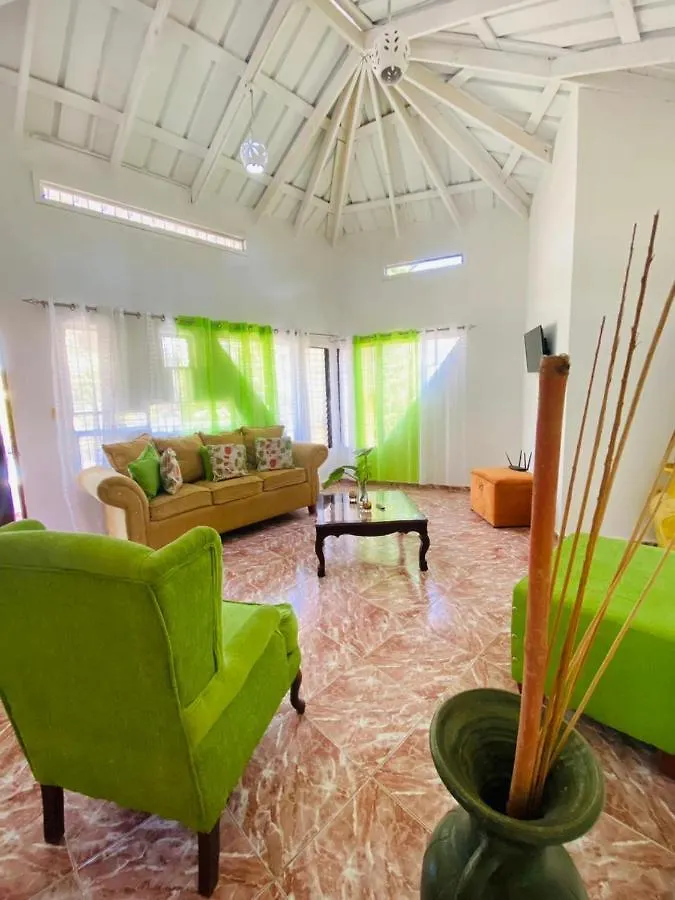 Villa Marcia Boca Chica 0*,  República Dominicana